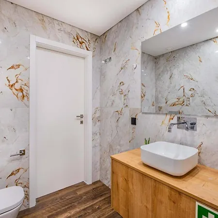 New Stylish Private Villa In Albufeira Albufeira